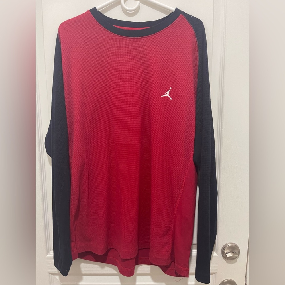 Jordan Men's Red and Black Waffle Knit Long Sleeve Tee